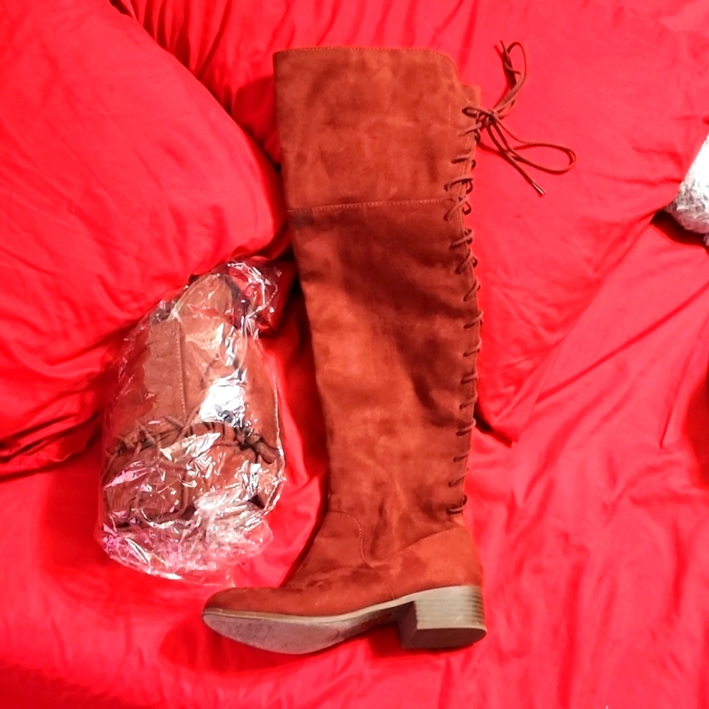 Long leg boots